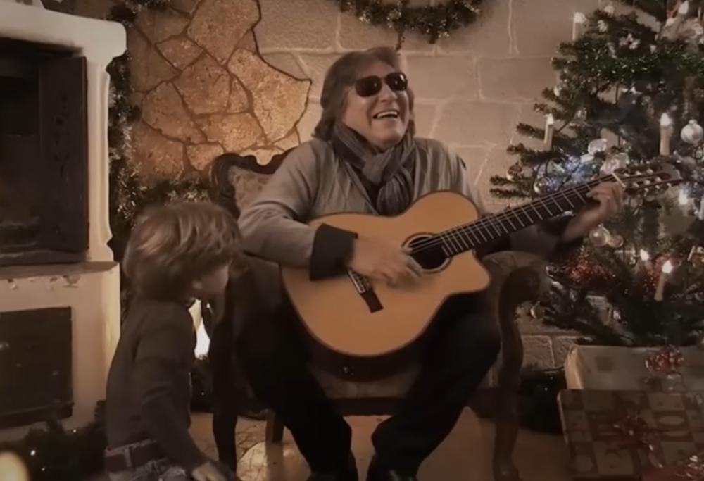 &ldquo;Feliz Navidad&rdquo;: testo, traduzione e significato della canzone