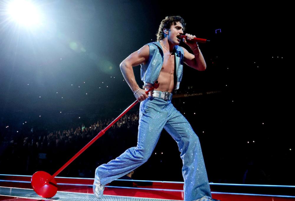 &ldquo;Man in Me&rdquo; di Benson Boone: testo, traduzione e significato