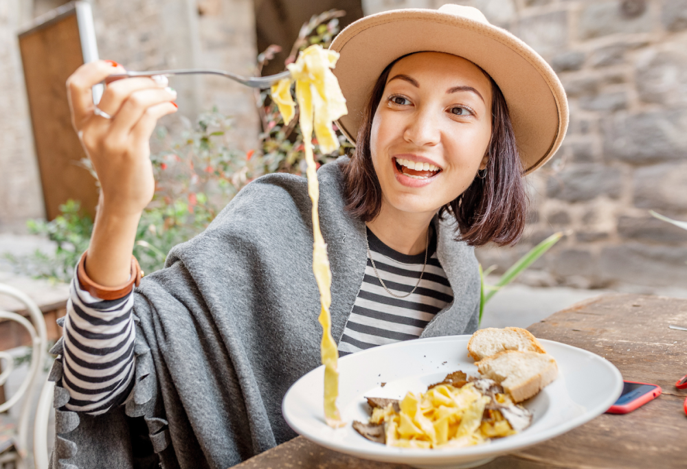 Mangiare pasta provoca felicità: lo dice la scienza