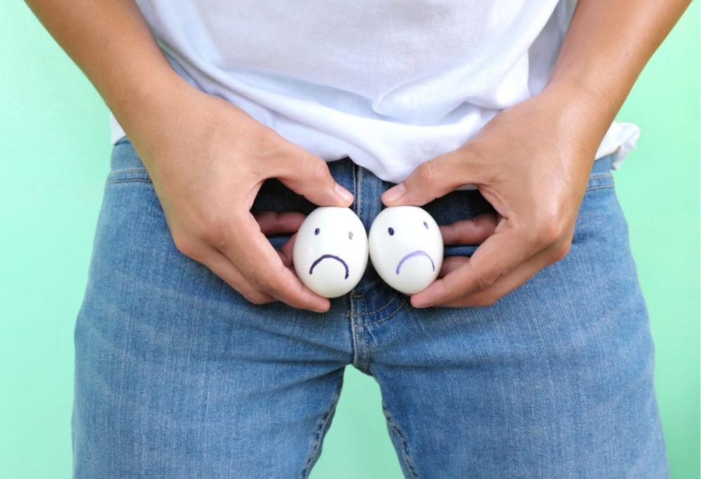 Sesso, gli uomini chiedono sempre più ritocchini genitali