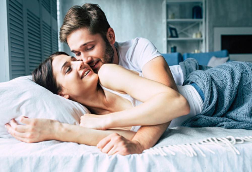 Sesso: quante volte bisogna farlo a settimana per rimanere in salute?