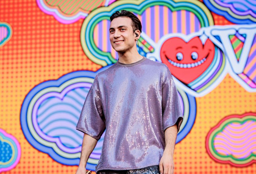 Matteo Paolillo: da "Mare Fuori" al tour "Come te"