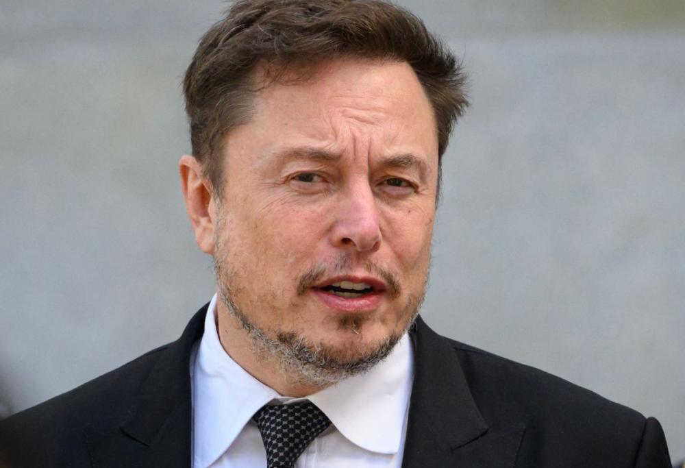 Neurolink: Elon Musk cerca volontari per testare chip nel cervello