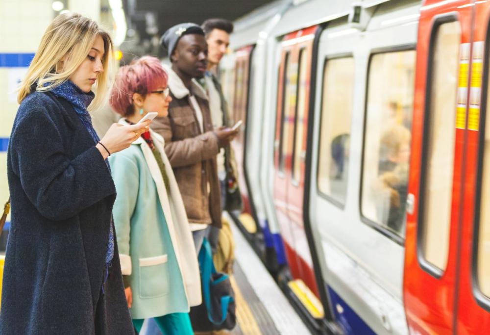 Pendolarismo in Italia: quanti italiani viaggiano per lavoro?