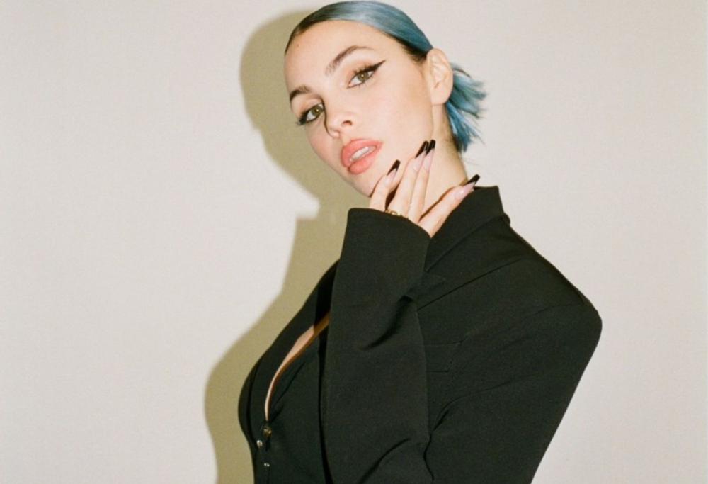 Rose Villain annuncia il suo live ai Magazzini Generali di Milano