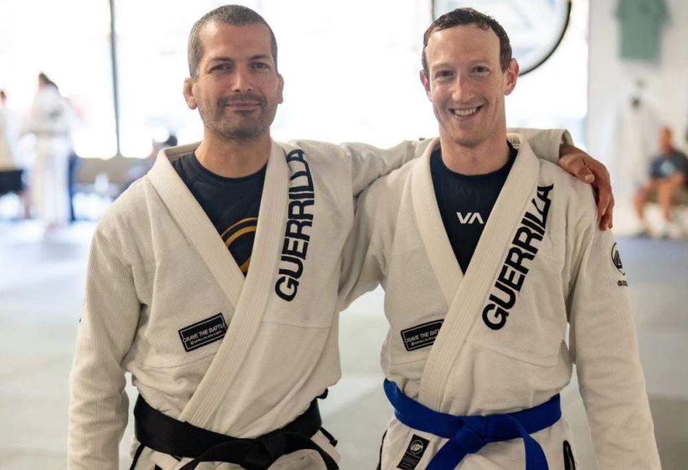 Zuckerberg ottiene la cintura blu di Jiu Jitsu: è una sfida a Musk?