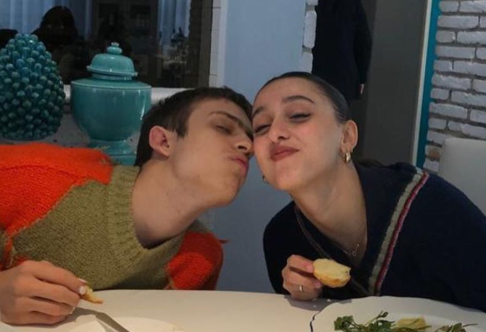 Giulia Stabile smentisce le voci sulla rottura con Sangiovanni