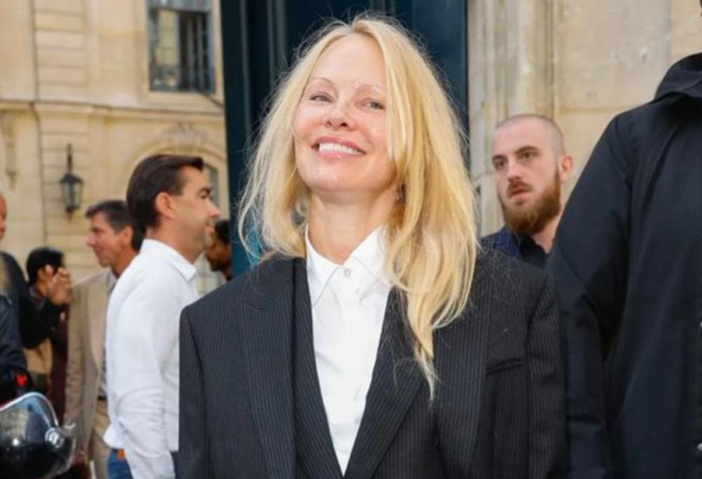 Pamela Anderson, niente più make up: “Mi sento di nuovo bambina”