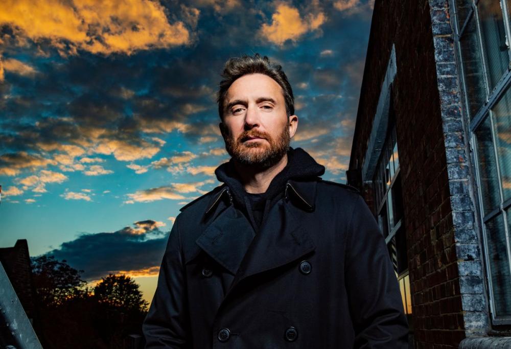 “Baby Don’t Hurt Me”: con David Guetta si balla come nel 1993