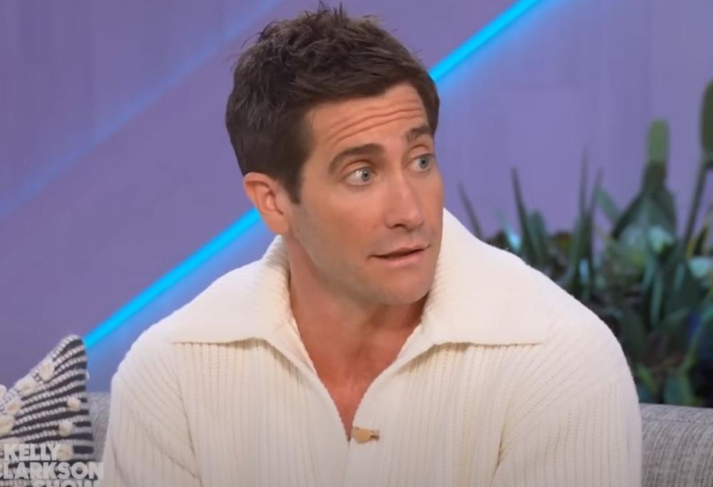The Kelly Clarkson Show, Jake Gyllenhaal: “Recitare è un lavoro reale”