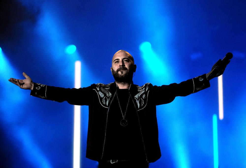 Giuliano Sangiorgi, in uscita un nuovo romanzo