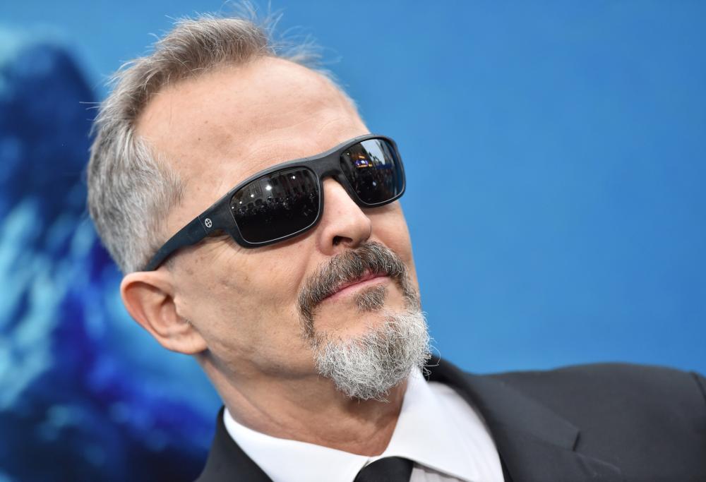 Miguel Bosè: "Mio padre mi rinchiuse dentro la carcassa di un cervo"