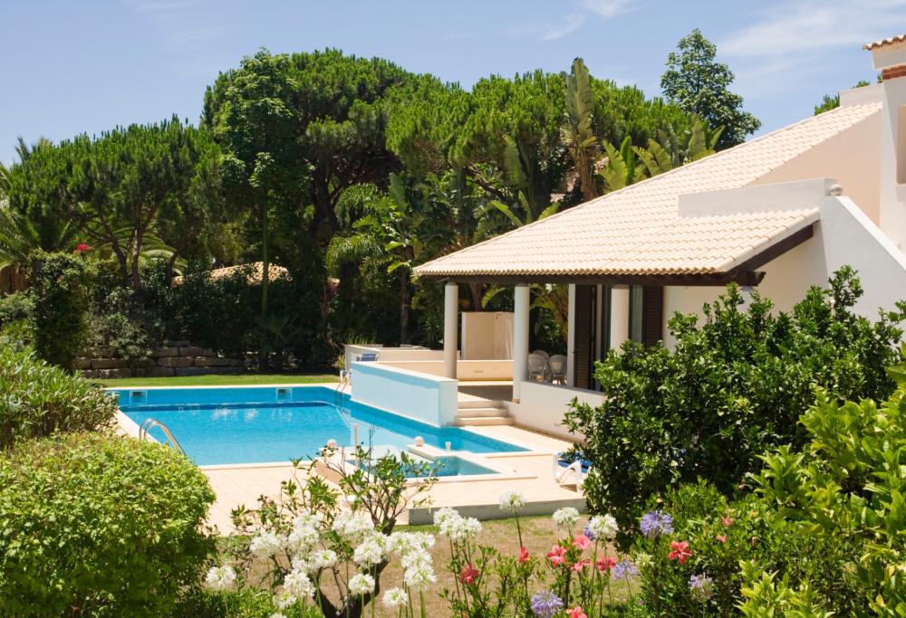 19enne rapita e segregata in una villa si salva grazie a un bigliettino di SOS