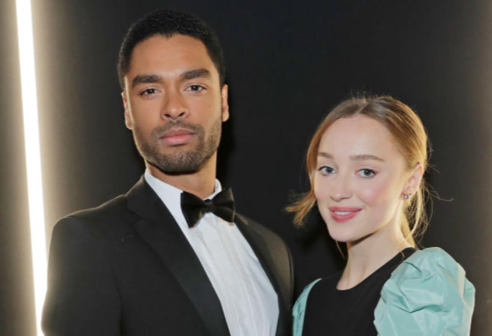 Bridgerton, Phoebe Dynevor e Regé-Jean Page rispondono a chi chiede loro se stanno insieme