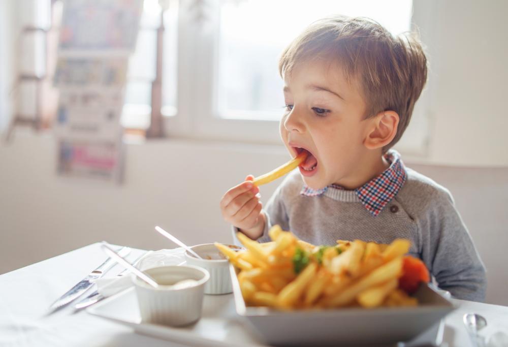 Secondo i bambini bacon e hot dog crescono sugli alberi