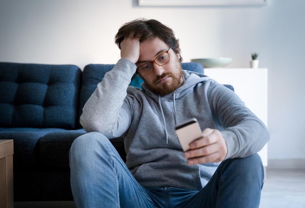 Prima fa ghosting poi finge di essere morta : questa sì che è una sparizione