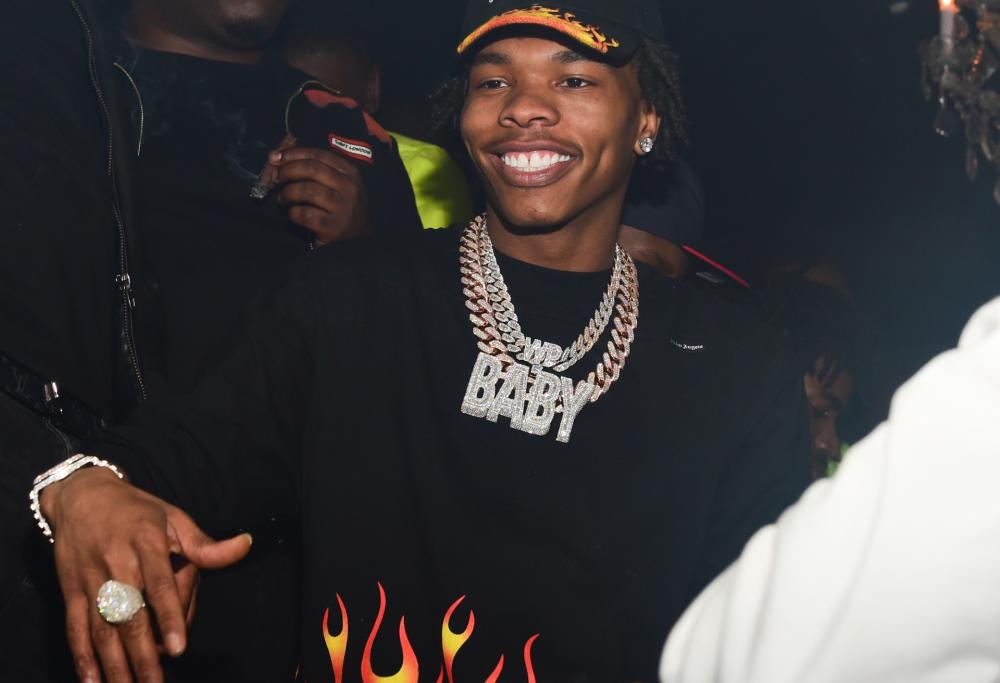 Sparatoria nel backstage del concerto di Lil Baby: un ferito