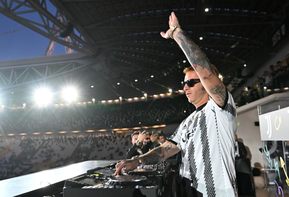 Salmo allo Stadium per un dj set: "Sì, sono un gobbo"