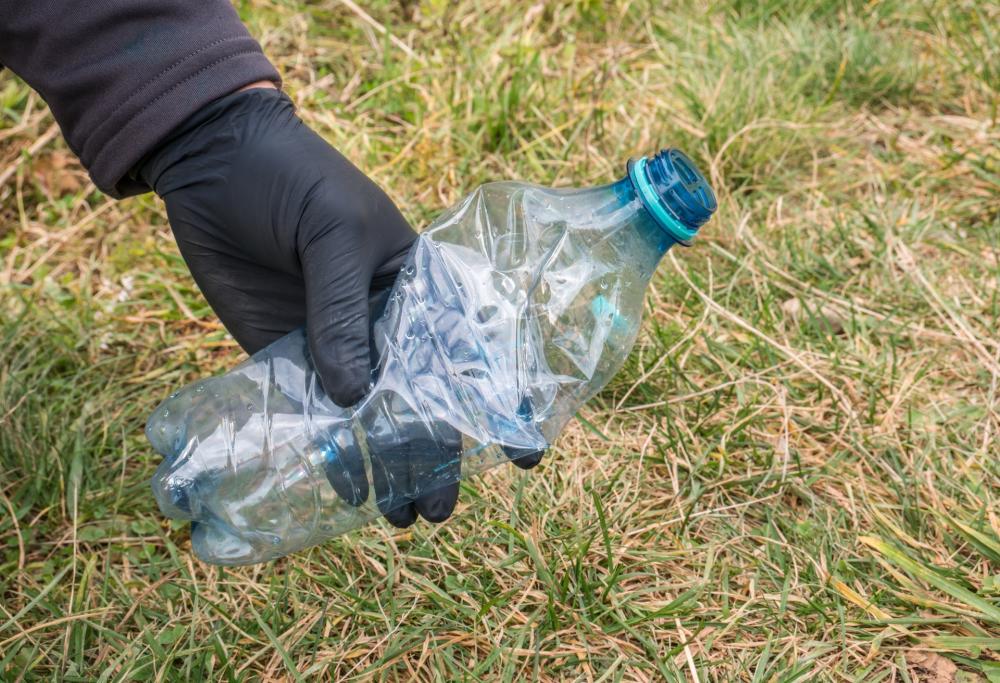 Dagli Usa arriva l’enzima che in pochi giorni decompone la plastica 