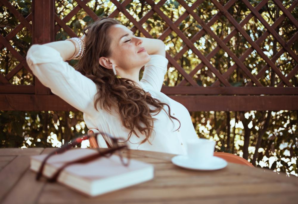 Volete un giorno libero extra a settimana? Basta fermarsi un’ora in più ogni giorno  