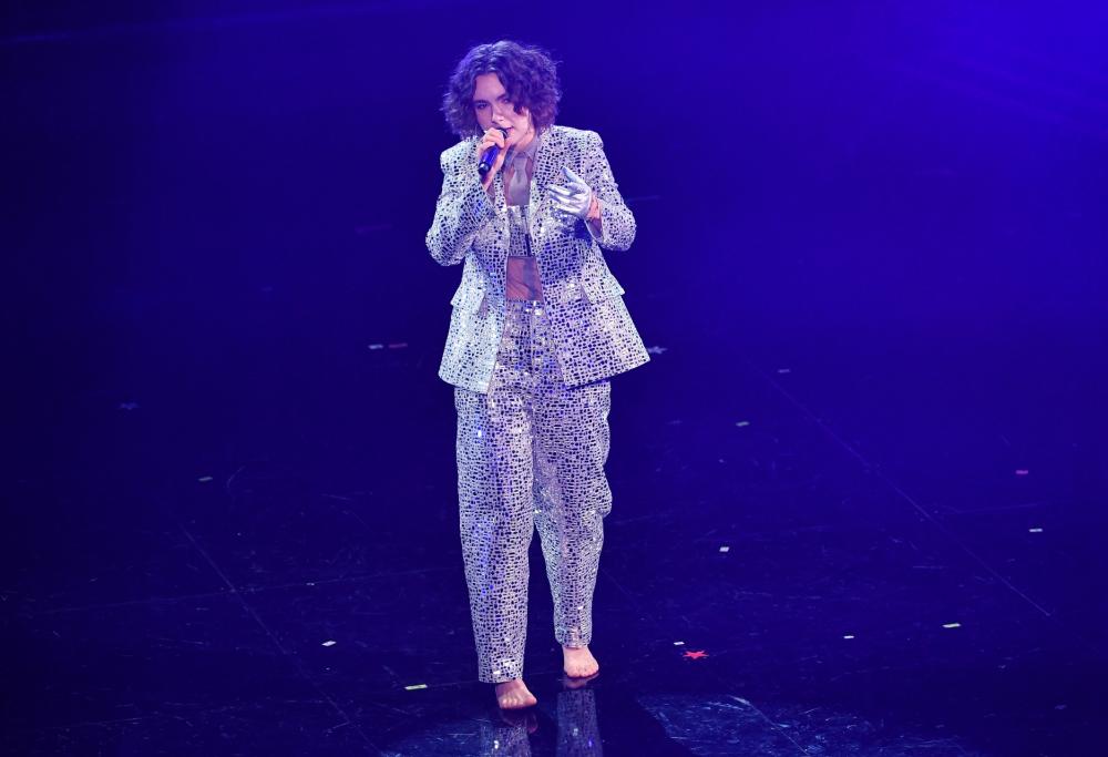 Madame, le canzoni e i duetti del suo album di debutto