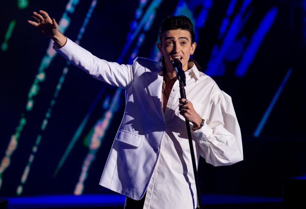 Michele Bravi, un nuovo singolo di respiro internazionale