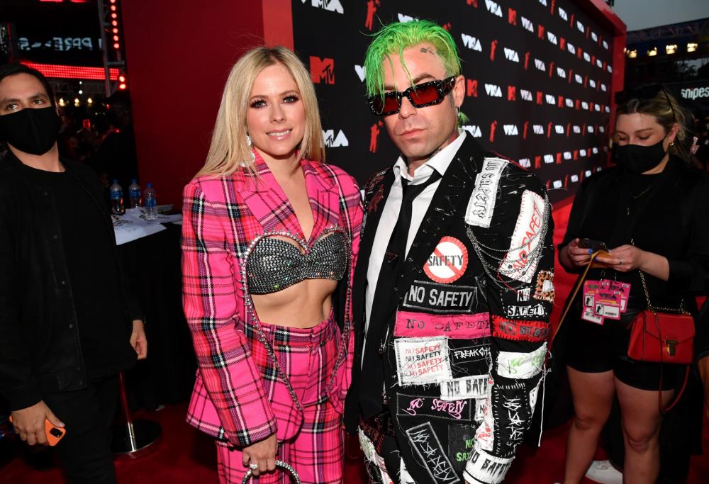 Avril Lavigne  è più innamorata che mai