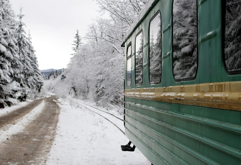 C’è un treno magico che va in Lapponia  nella città di Babbo Natale