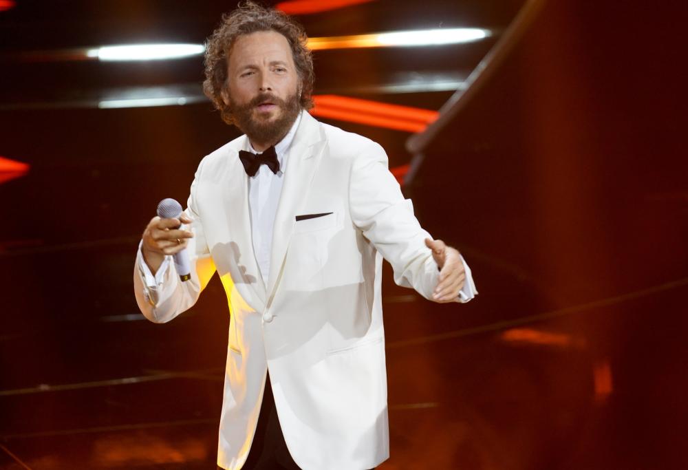 Anche Jovanotti è fan di Tananai