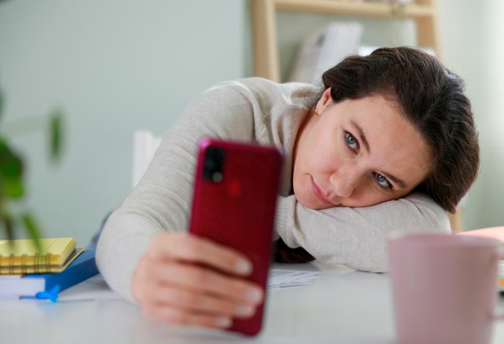 I social media salvano dalla noia ma uccidono la creatività