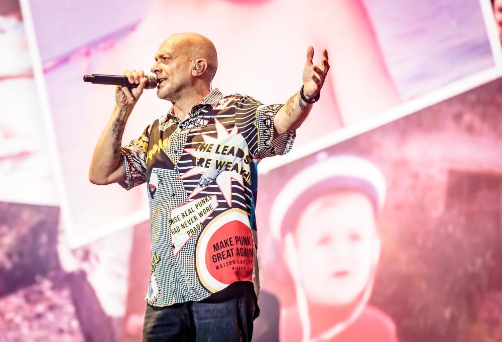 Max Pezzali : "La reunion deglli 883? Vedremo". 