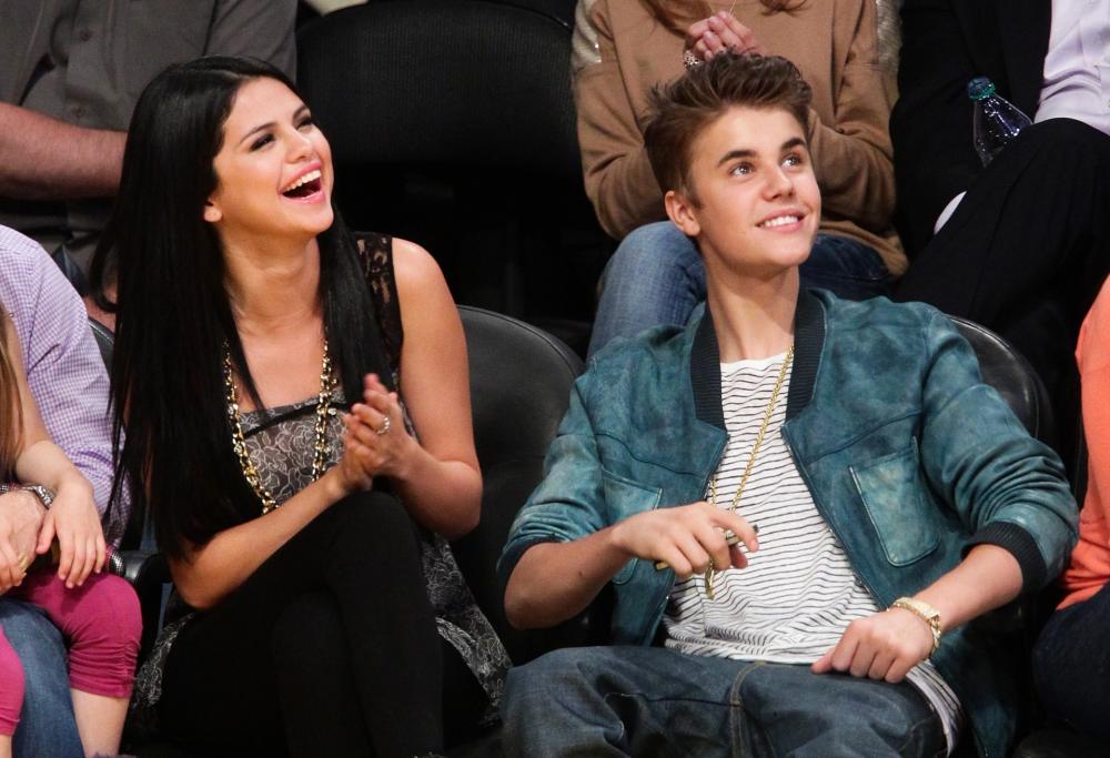 Selena Gomez accusa Justin Bieber: "Sono vittima di abusi"