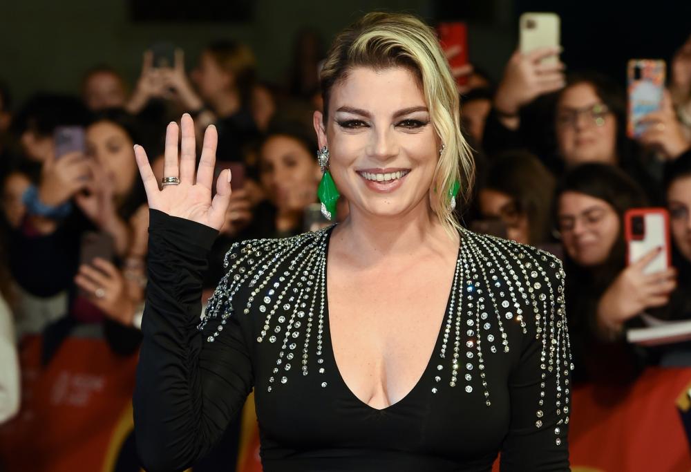 Emma: "Voglio diventare madre senza un compagno"