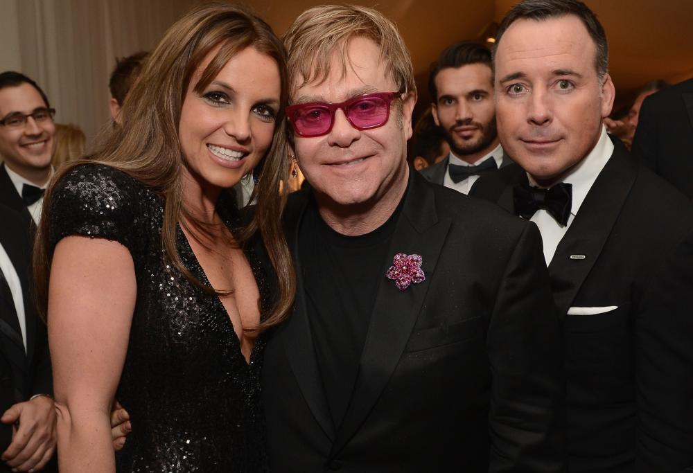 Il ritorno di Britney con Elton John e "Hold me closer"