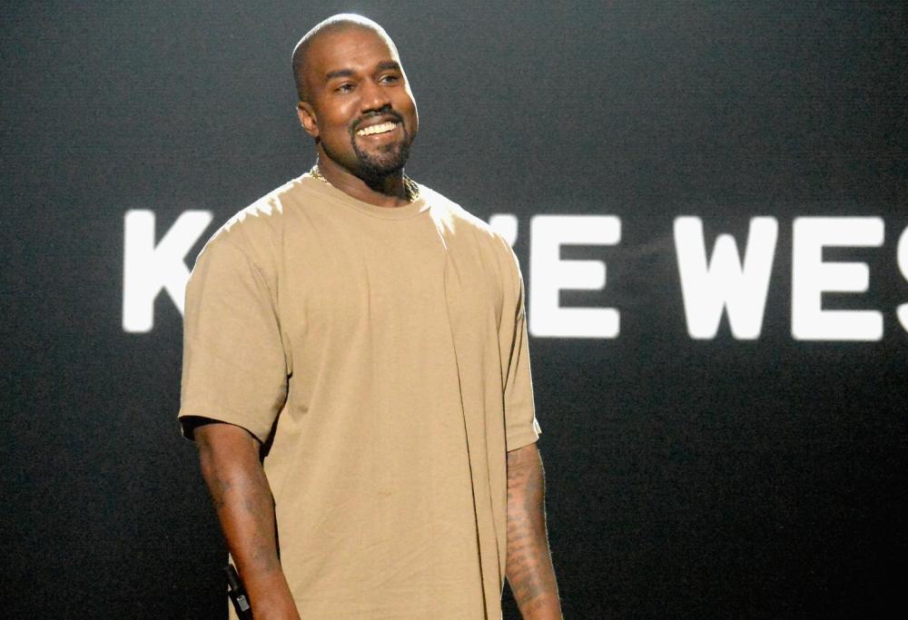 Kanye West ha avuto il Covid19 ma si scaglia contro il vaccino
