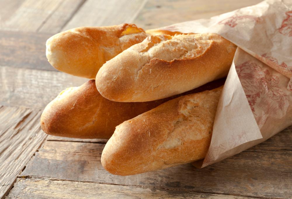 Prova a rubare delle baguette e la proprietaria del panificio gli offre un lavoro