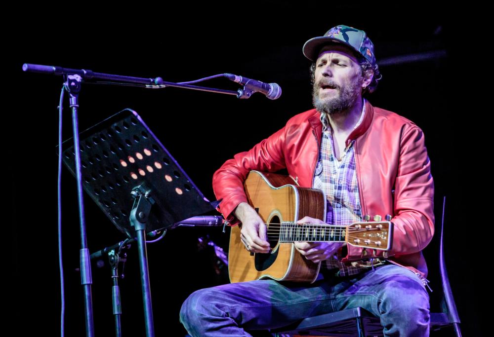Jovanotti pubblica il nuovo ep "Mediterraneo"