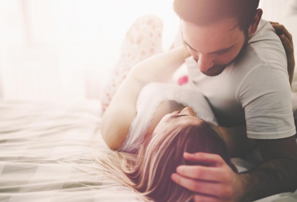 Cosa vogliono uomini e donne a letto? 
