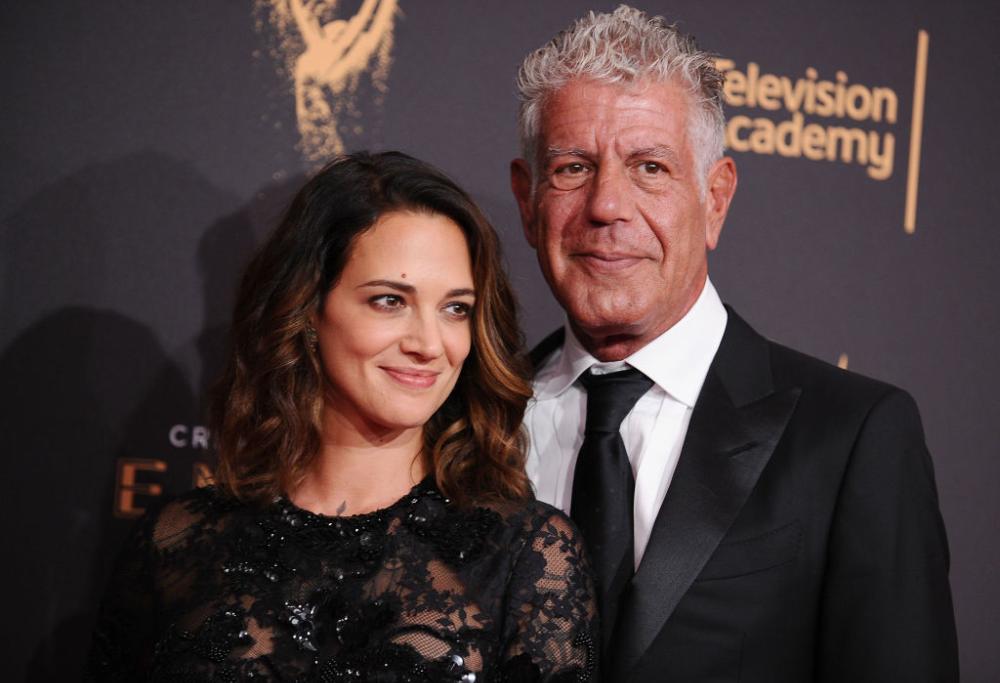 Asia Argento si difende: Vogliono darmi la colpa ma Bourdain stava male