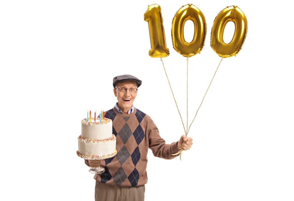 Siamo sempre più longevi: nel 2100 si vivrà fino a 125 anni