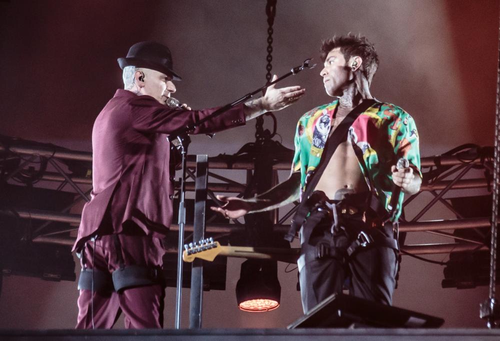J-Ax e Fedez in sala prove di nuovo insieme