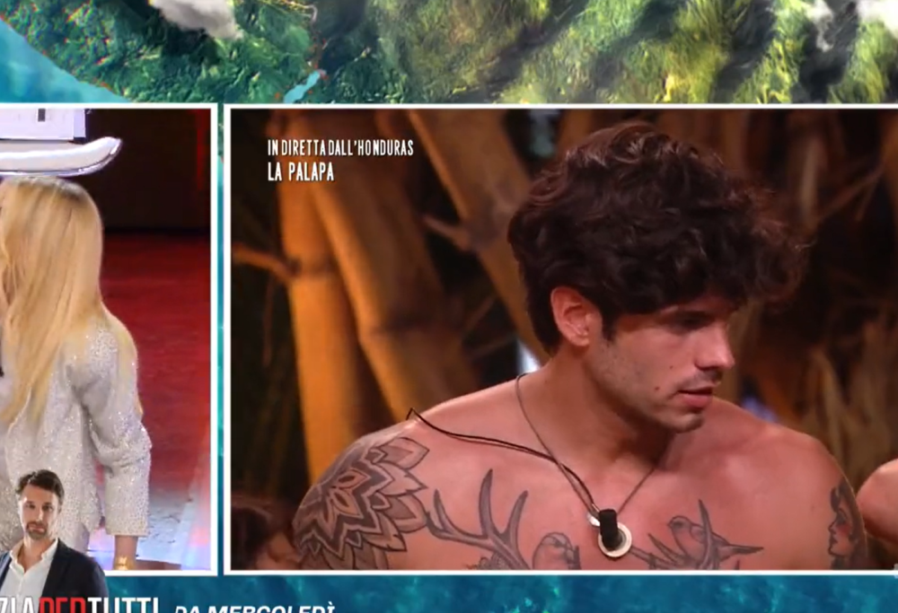 Ilary Blasi cade in diretta dallo sgabello 