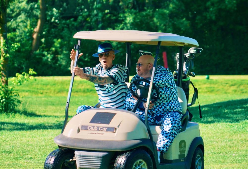 “Salsa”, il nuovo singolo di J-Ax con Jake La Furia: il video