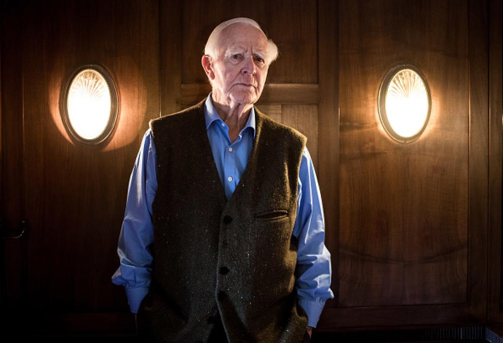 Addio a John le Carré, il numero uno dei romanzi di spionaggio
