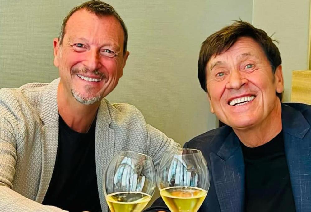 Gianni Morandi posta una foto insieme ad Amadeus: "Pronti per Sanremo"