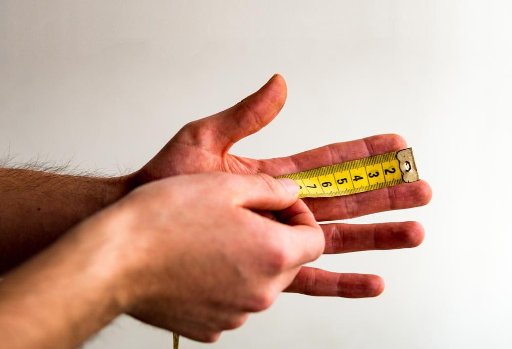 La ricerca scientifica: per capire la lunghezza del pene basta guardare le mani