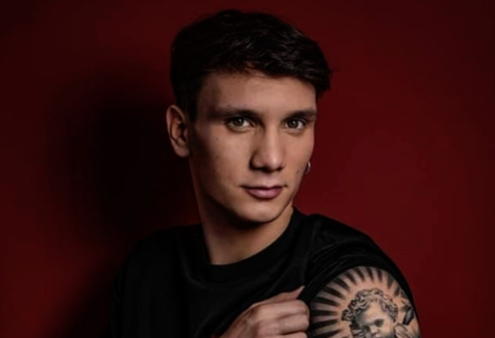 Manuel Bortuzzo e il nuovo tatuaggio a un anno dalla sparatoria: “Più forte di prima”