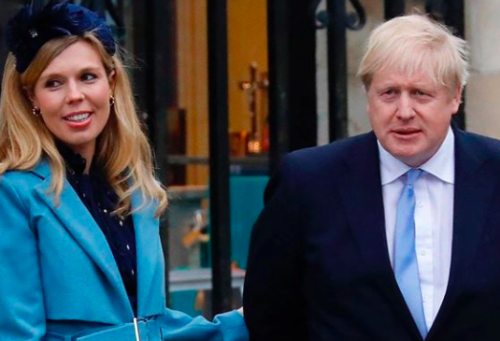 Boris Johnson diventa papà: il bimbo sta bene dopo il contagio dei genitori