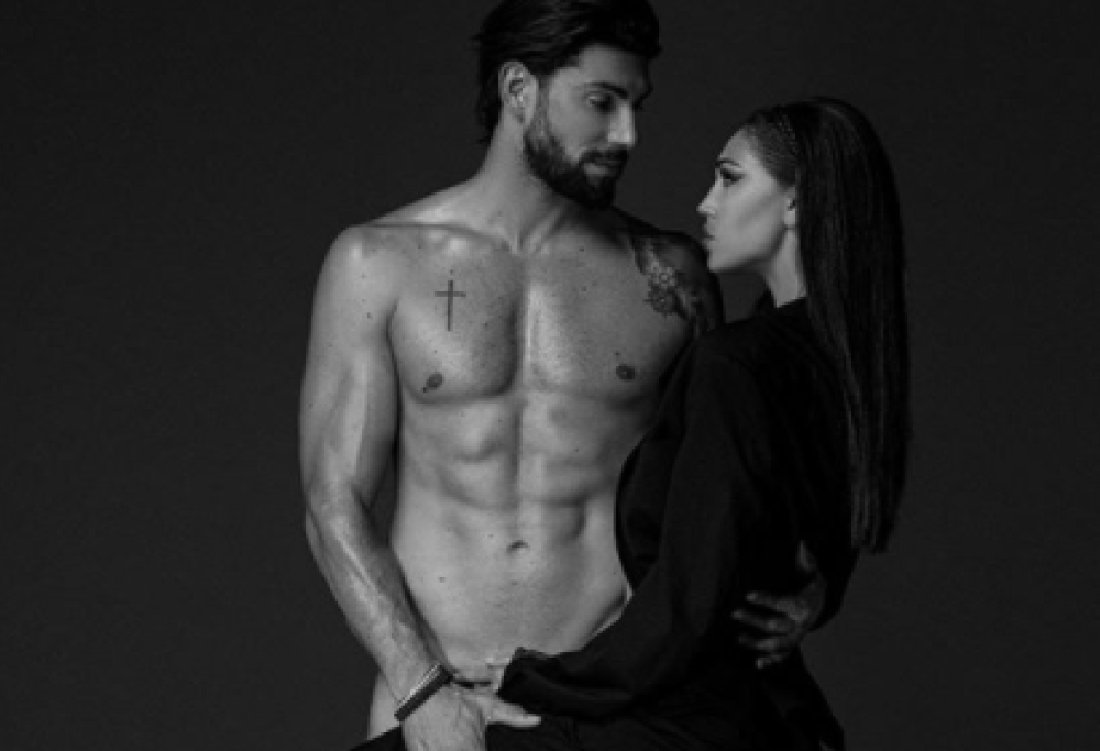Cecilia Rodriguez dedica una foto hot di Ignazio alla suocera ed è bufera