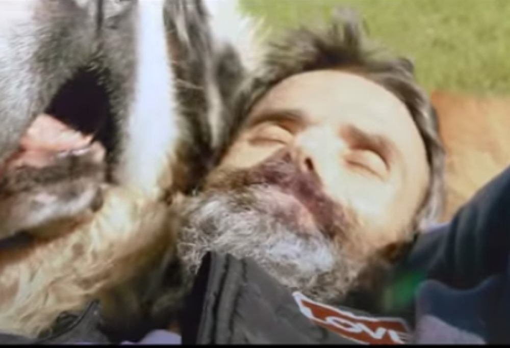 L'ultimo desiderio di Pau Donés: gli Jarabe de Palo pubblicano la clip “Misteriosamente Hoy”